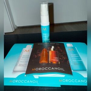 Moroccan Oil Deluxe